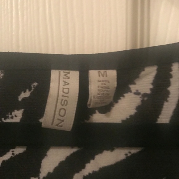 Shawl - Picture 2 of 3